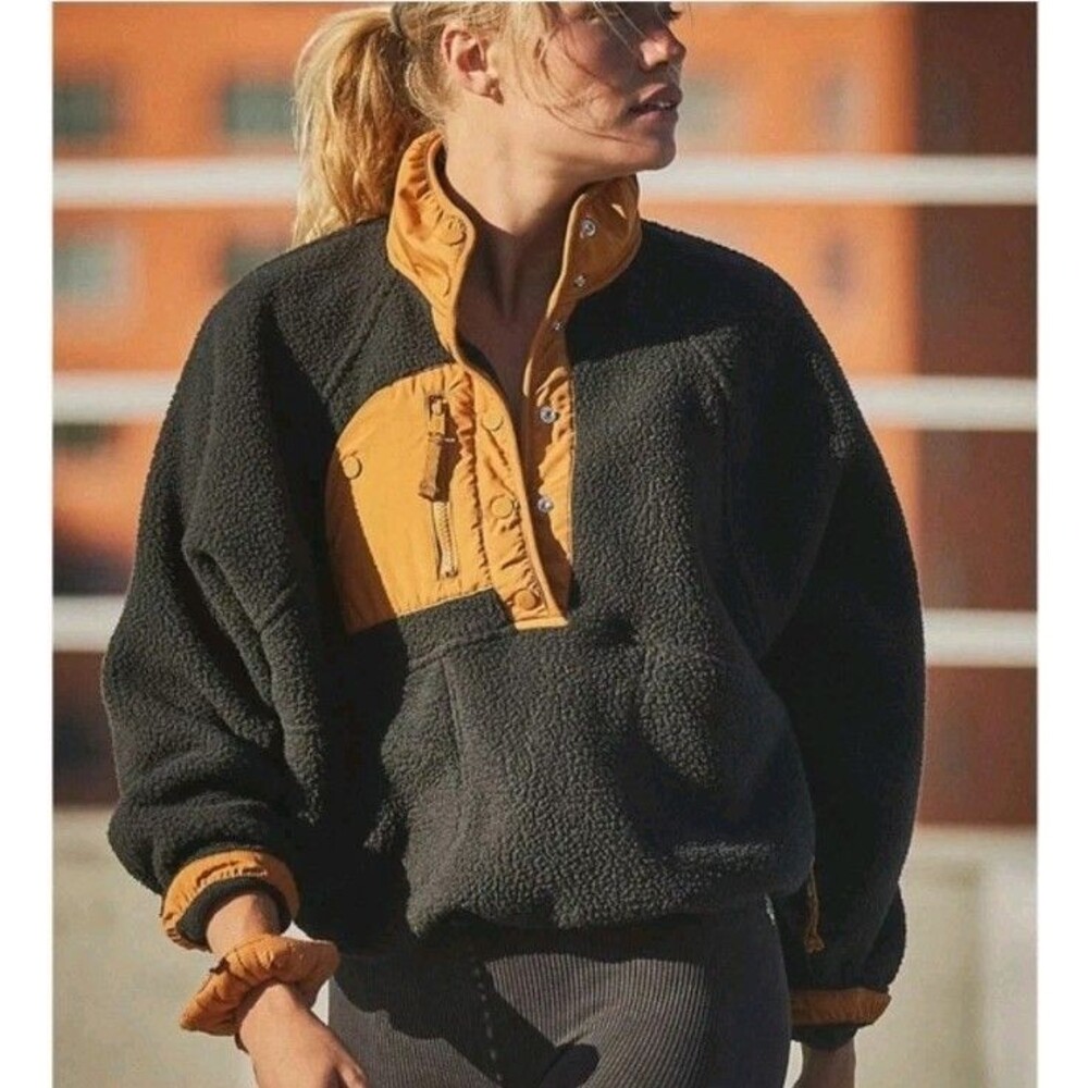 Free People Hit the Slopes Colorblock Fleece Pullover Black Women's Medium